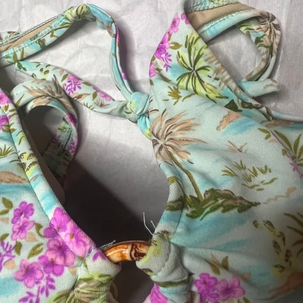Y2K No Boundaires Floral Tropical Halter Bikini Top